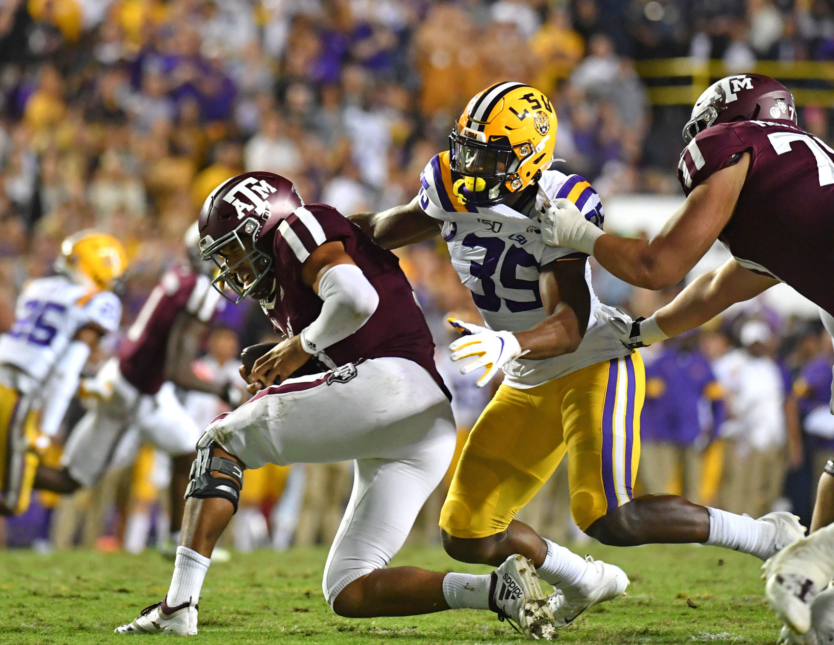 BR..lsutexasammain.120119 TS 1327.jpg